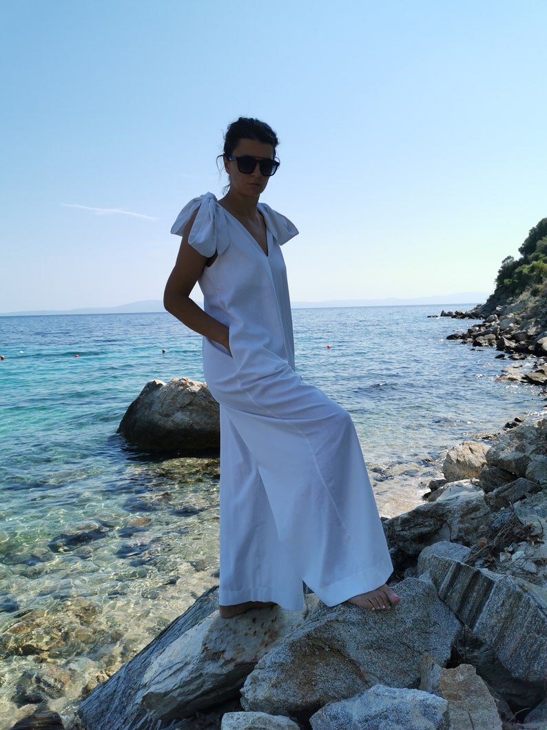 white linen jumpsuit, linen jumpsuit, oversized linen jumpsuit, edgy jumpsuit, sleeveless linen jumpsuit, white summer jumpsuit, white