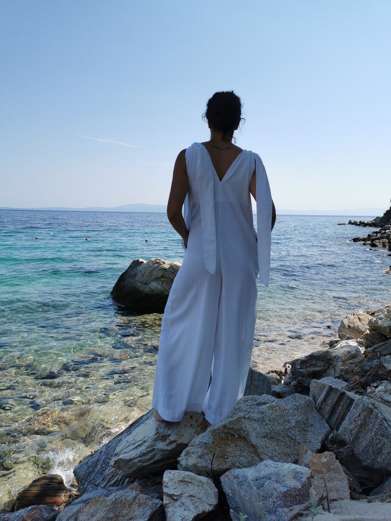 white linen jumpsuit, linen jumpsuit, oversized linen jumpsuit, edgy jumpsuit, sleeveless linen jumpsuit, white summer jumpsuit, white